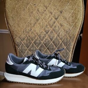 New Balance 237 Black Gray Tan White Lace Up Sneakers Running Shoes